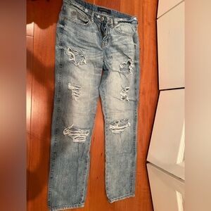 Aeropostale ripped jeans, great quality